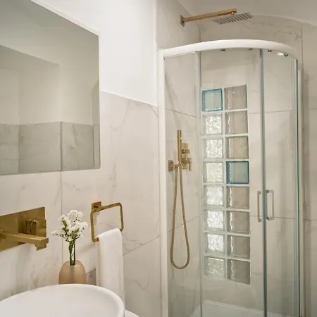 Apartman Luxury 4 With Private Bathrooms-toledo *