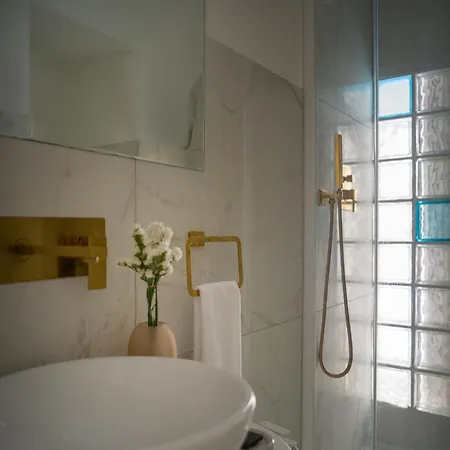 Luxury 4 With Private Bathrooms-toledo Apartment Neapel